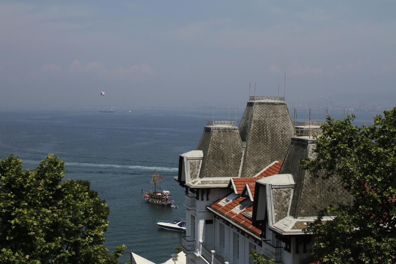 Anadolu Kulubu Hotel Prinseneilanden Buitenkant foto