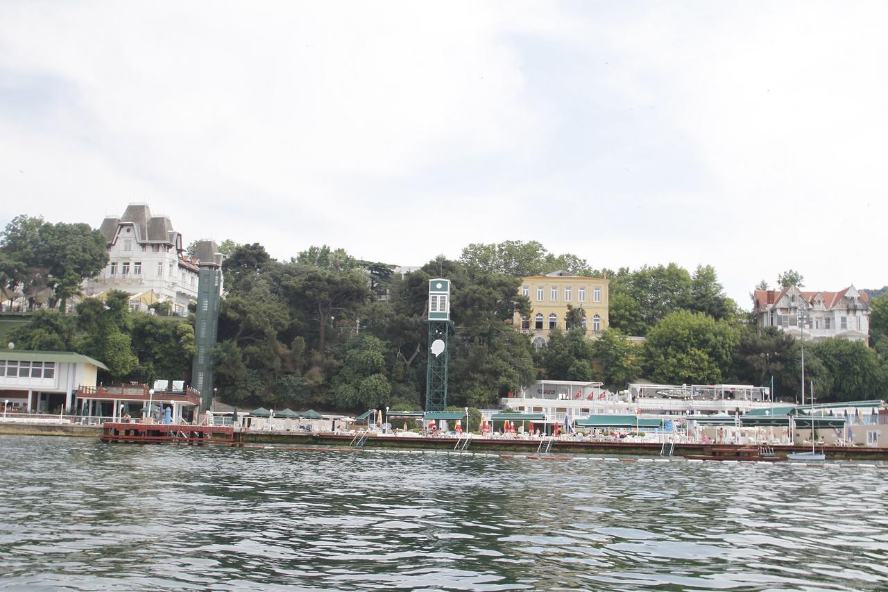Anadolu Kulubu Hotel Prinseneilanden Buitenkant foto